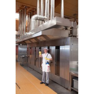 307-B CLEANLine Handheld Sprayer, 2 Gallon, (EPDM pH 7-14)